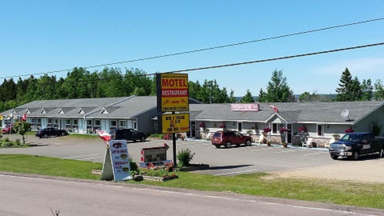 Fundy Rocks Motel Hopewell Cape Exteriör bild